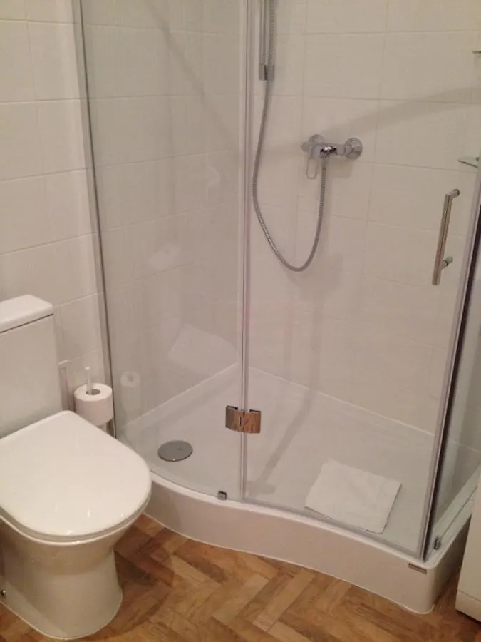 Roommate Apartments Boduena Varşova